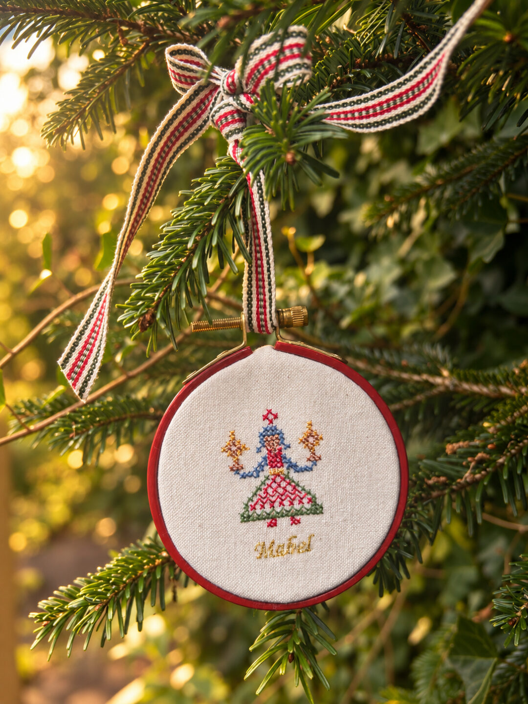 Folk Girl Mini Hoop